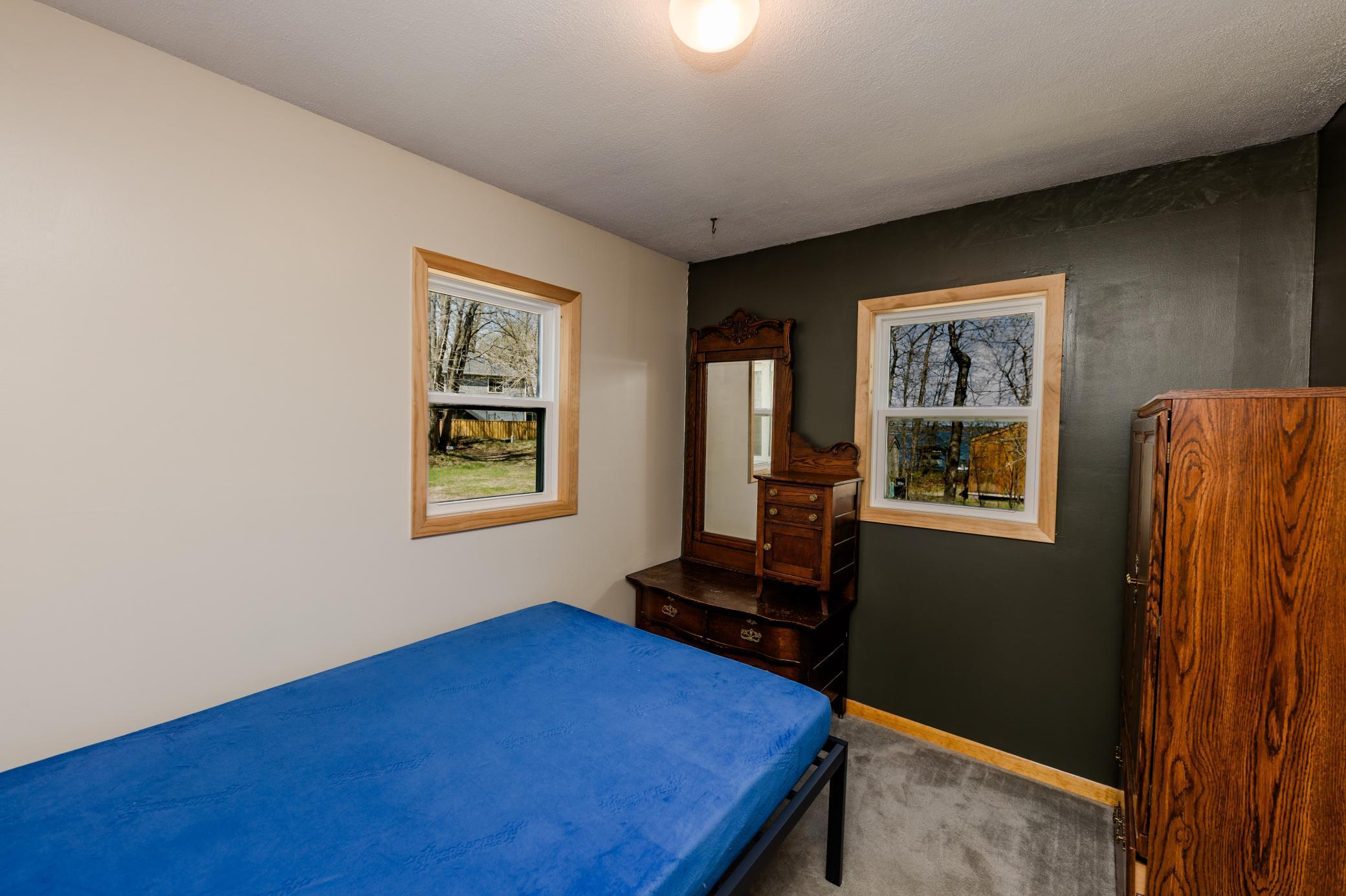 Bedroom 1 - Main Level