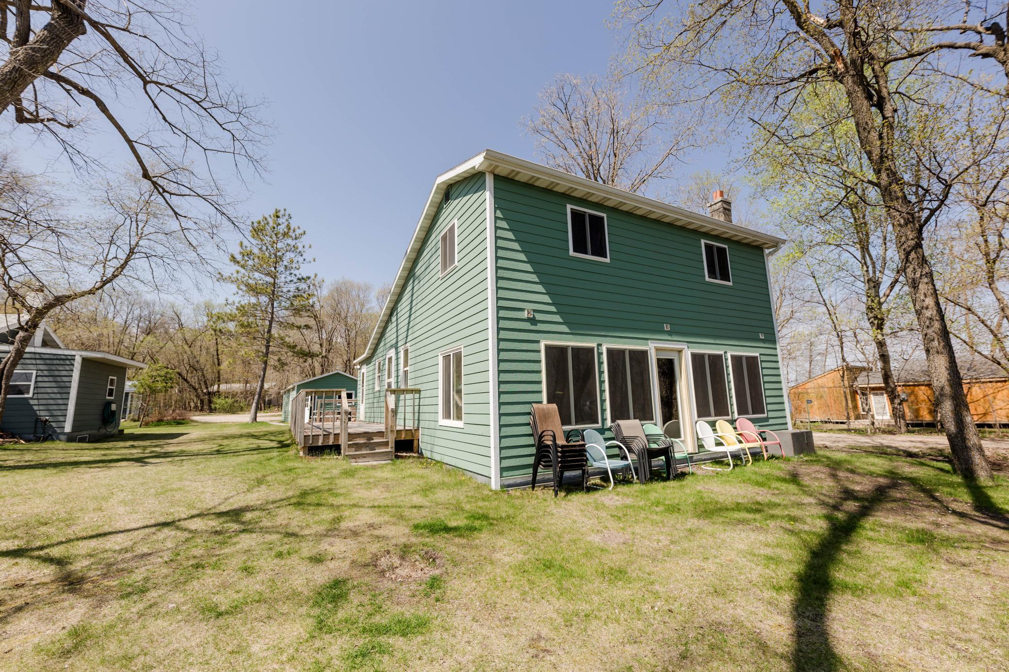 Home that Captures Lake Views
