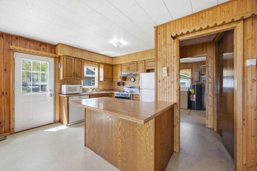 20850 Leona Beach Road, Rochert, MN 56578