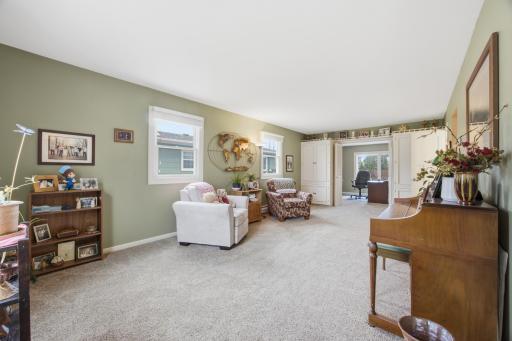 2913 11th Street S, Fargo, ND 58103