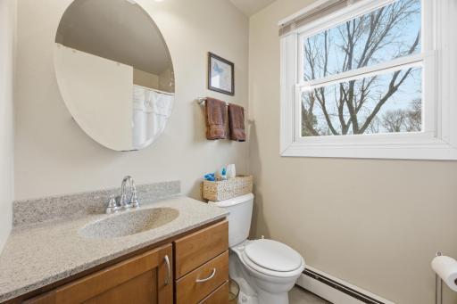 2913 11th Street S, Fargo, ND 58103