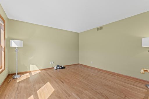 2049 68th Street NW, Rochester, MN 55901