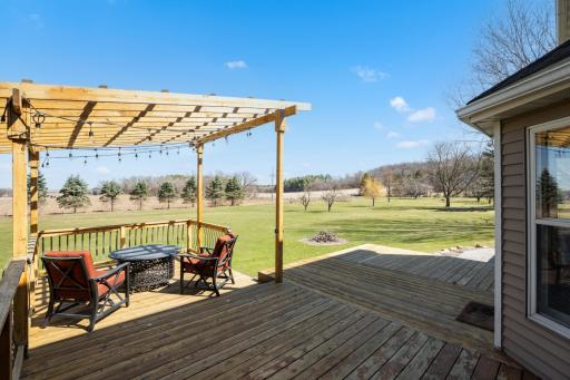 2049 68th Street NW, Rochester, MN 55901