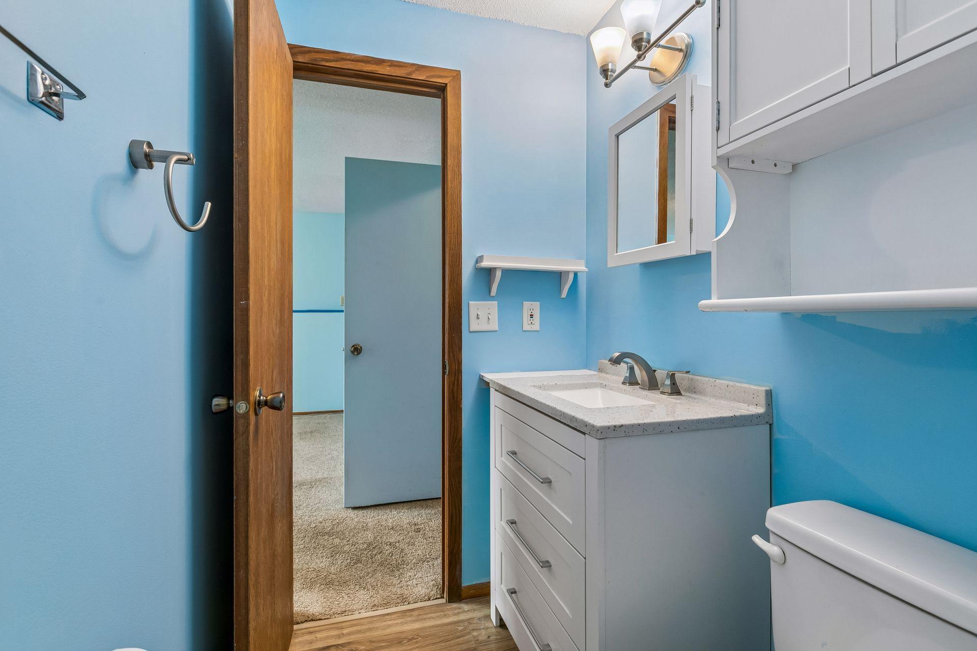 Lower level has bedroom bath and living area for lots of possible living arrangements