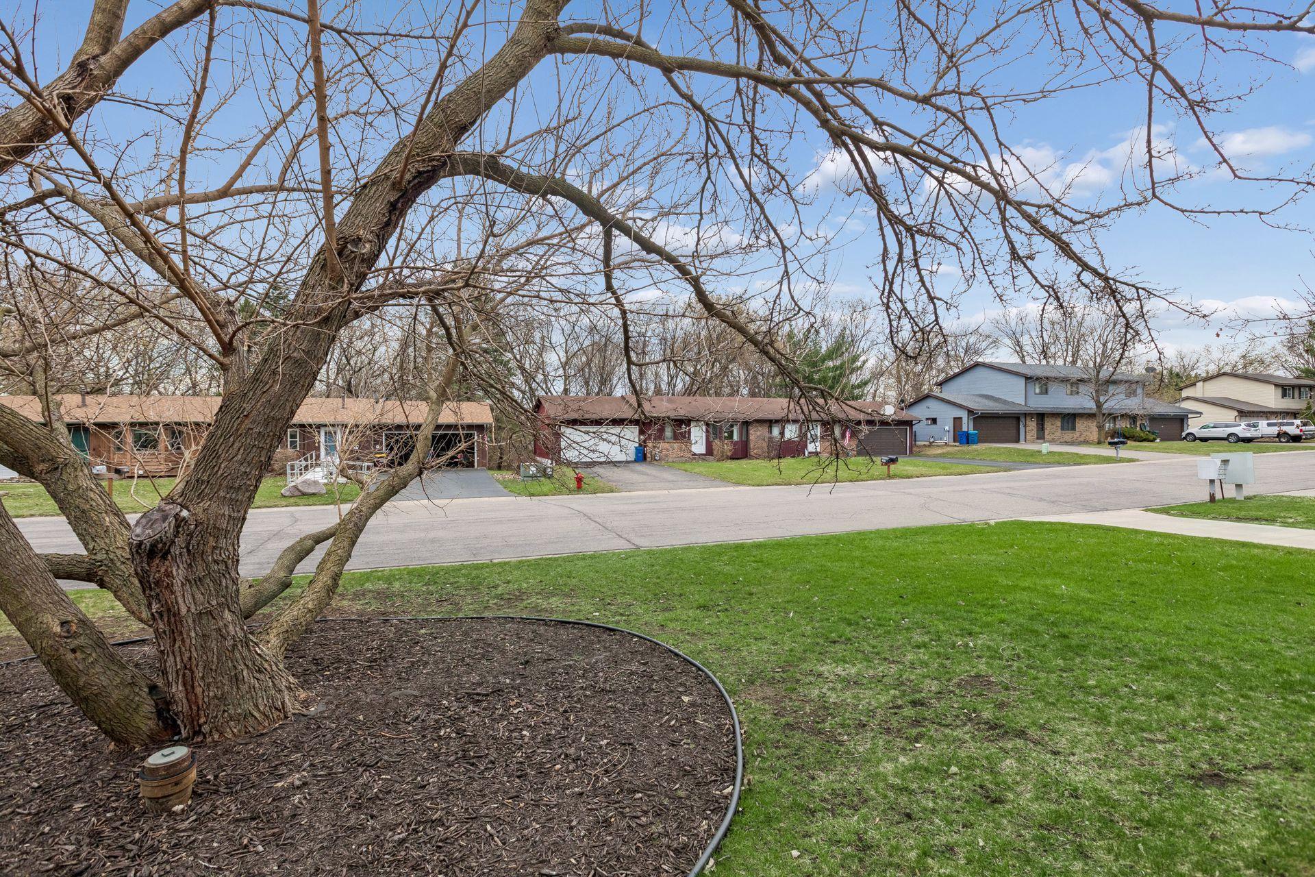 Peaceful Inver Grove Heights neighborhood