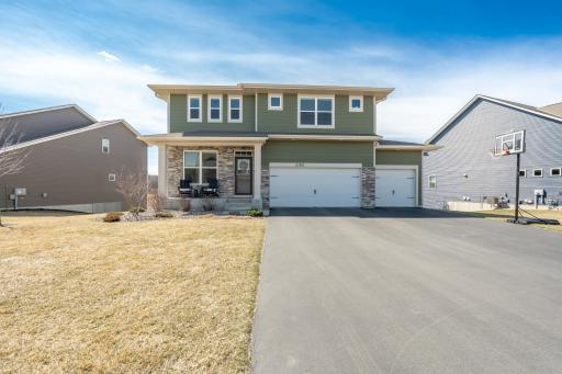 3165 Sunshine Curve NW, Jordan, MN 55352