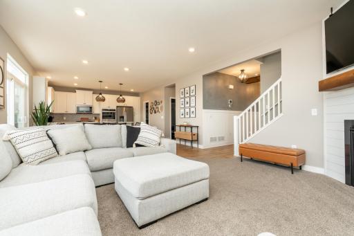 3165 Sunshine Curve NW, Jordan, MN 55352