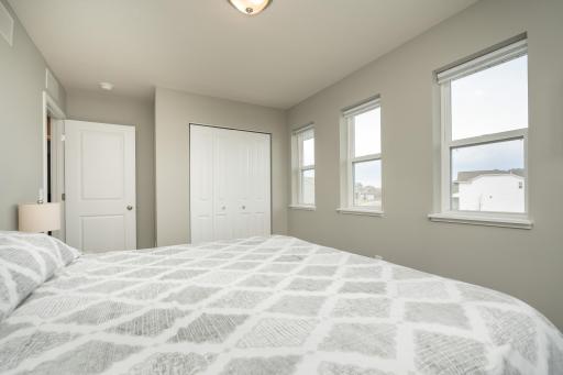 3165 Sunshine Curve NW, Jordan, MN 55352
