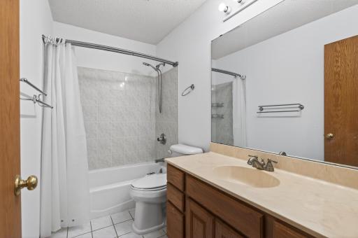 2970 Western Avenue N, Saint Paul, MN 55113