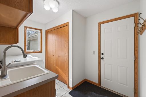 2970 Western Avenue N, Saint Paul, MN 55113
