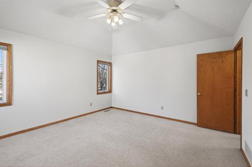 2970 Western Avenue N, Saint Paul, MN 55113