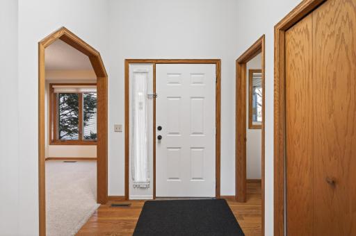 2970 Western Avenue N, Saint Paul, MN 55113