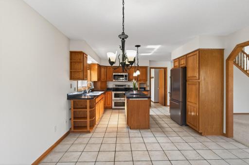 2970 Western Avenue N, Saint Paul, MN 55113