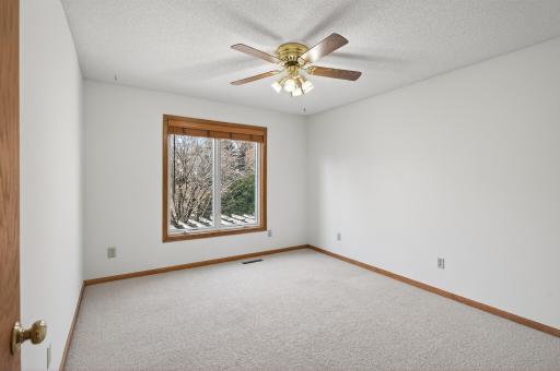 2970 Western Avenue N, Saint Paul, MN 55113