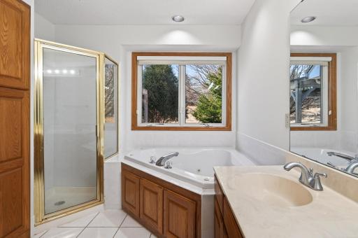 2970 Western Avenue N, Saint Paul, MN 55113