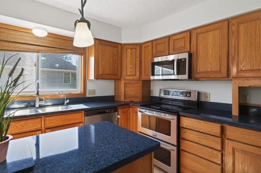 2970 Western Avenue N, Saint Paul, MN 55113