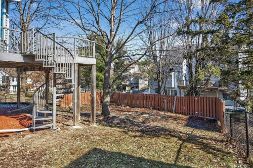 2970 Western Avenue N, Saint Paul, MN 55113