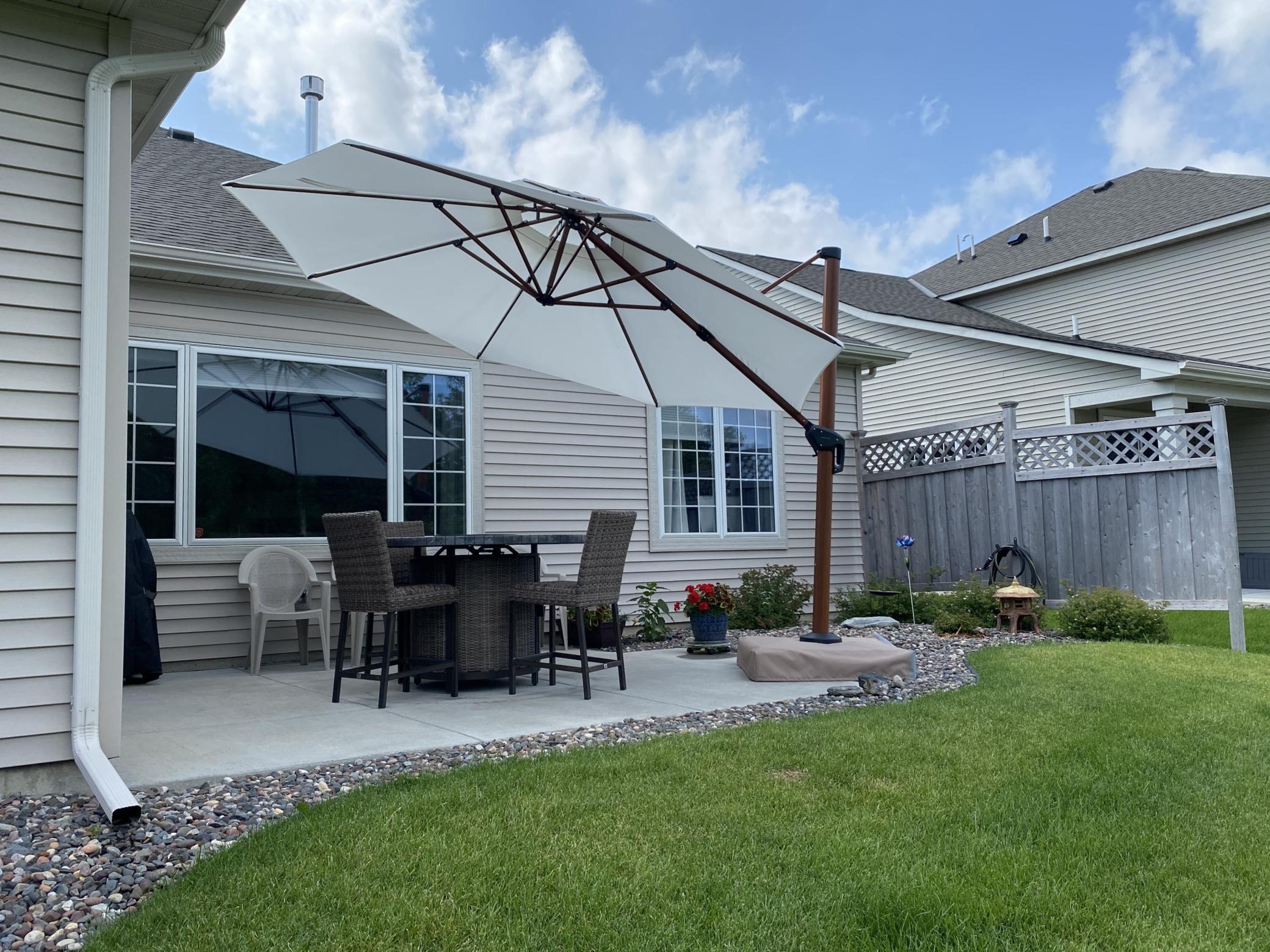 Umbrella is staying with the home!