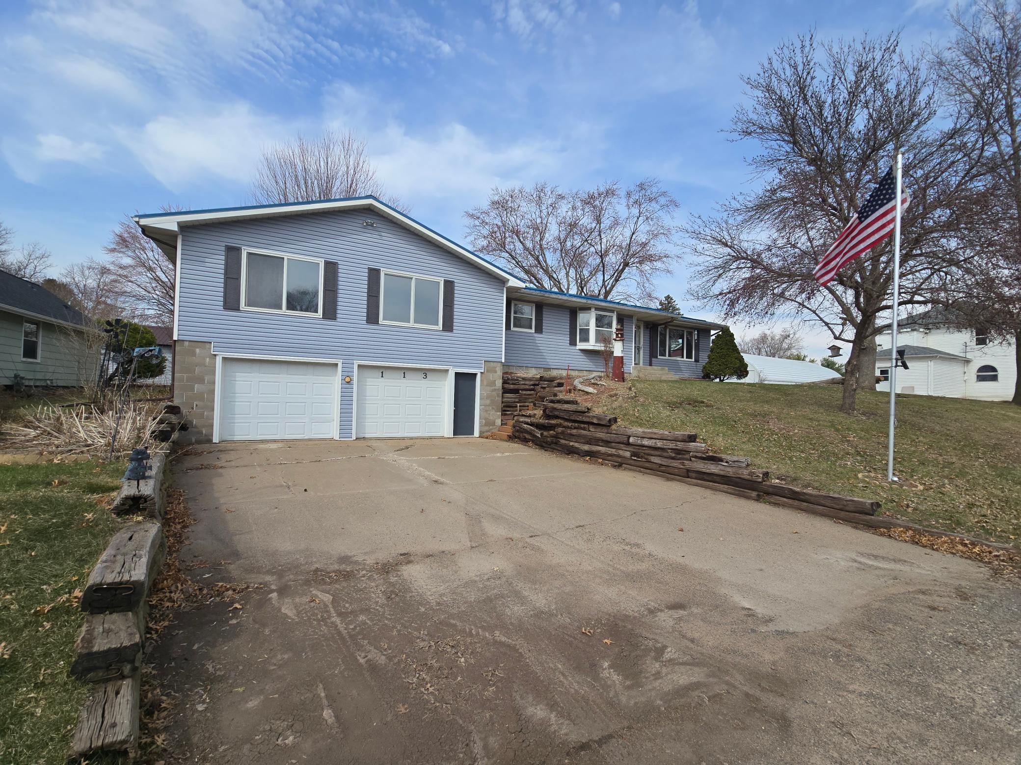 113 3rd St 1000049839.jpg