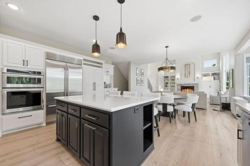 11503 Armstrong Court, Inver Grove Heights, MN 55077