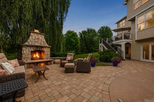 11503 Armstrong Court, Inver Grove Heights, MN 55077