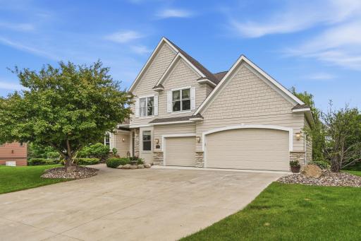 11503 Armstrong Court, Inver Grove Heights, MN 55077