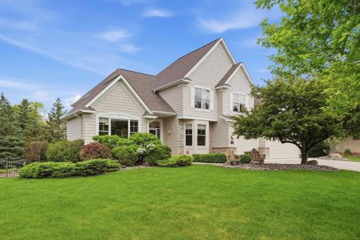 11503 Armstrong Court, Inver Grove Heights, MN 55077