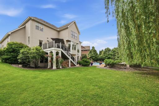 11503 Armstrong Court, Inver Grove Heights, MN 55077