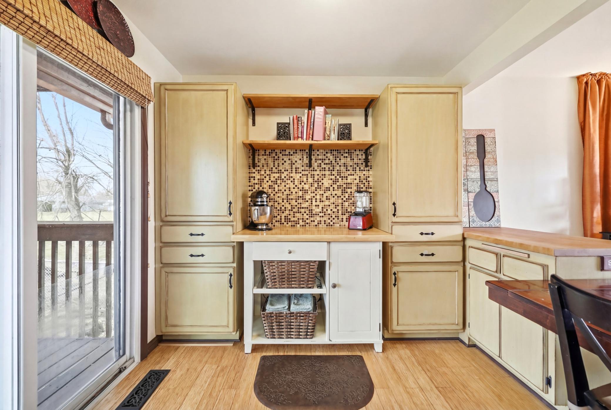 Dining Area & Ample Cupboards