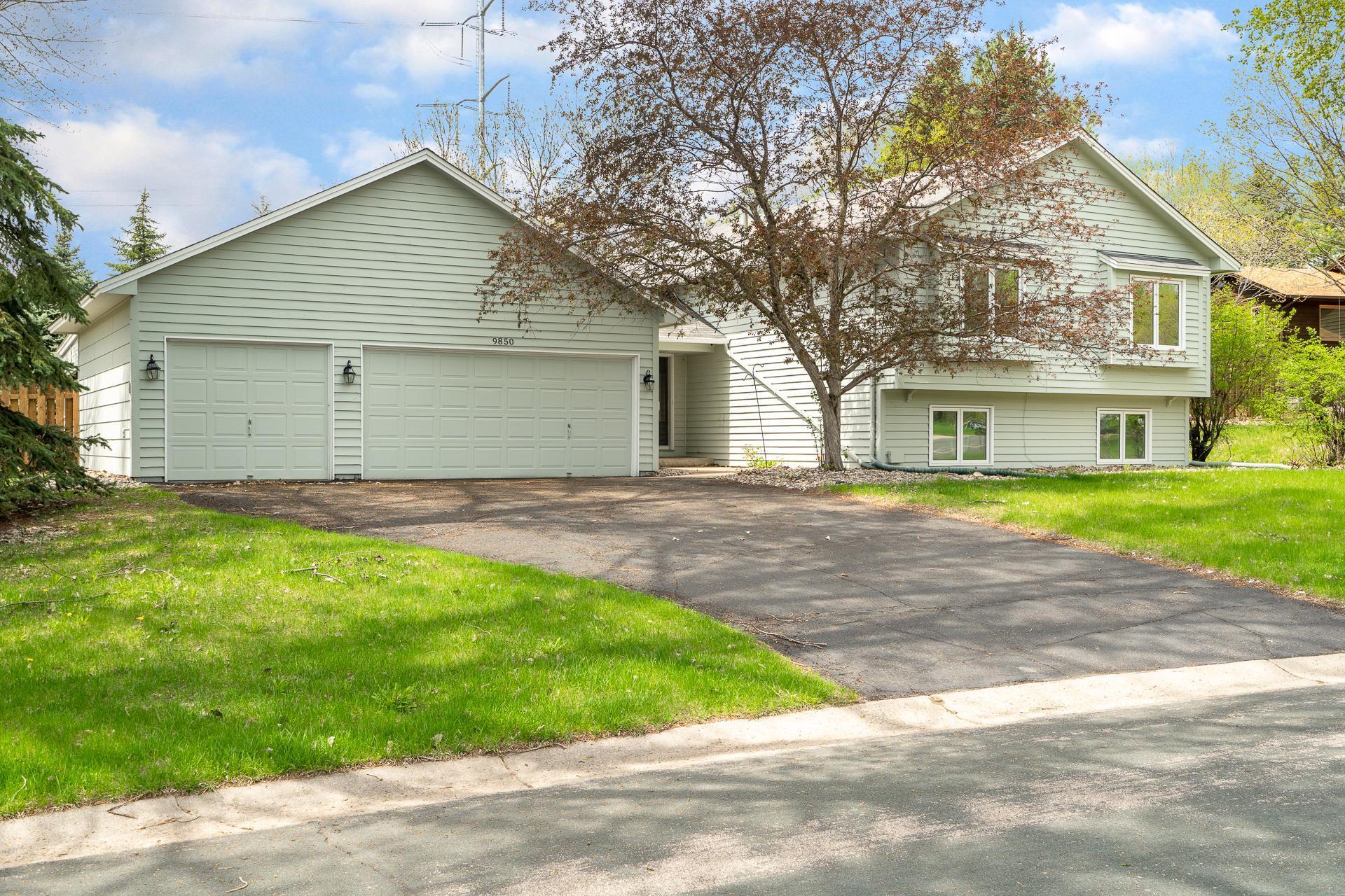 9850 Laguna Circle MLS-1.jpg