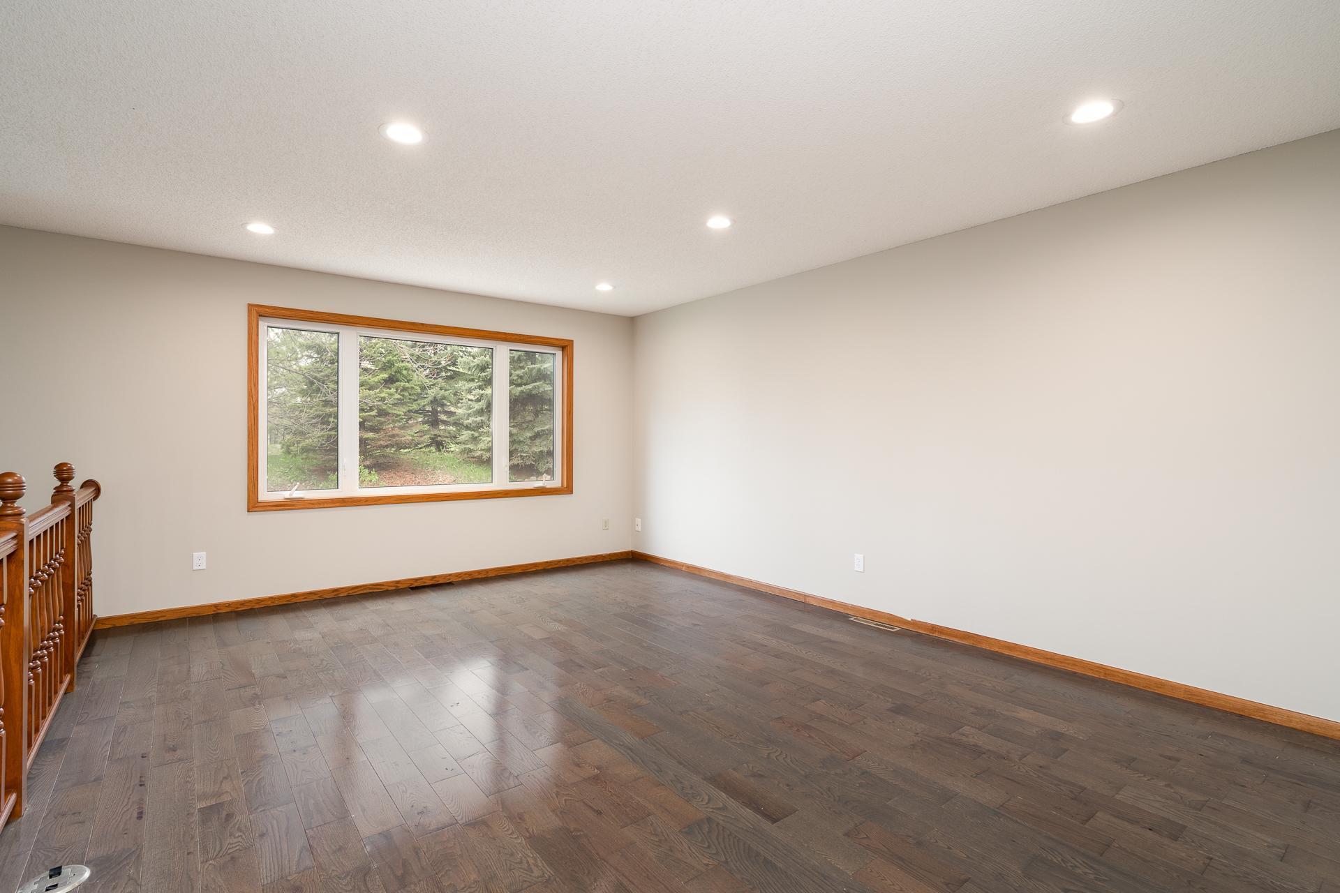 9850 Laguna Circle MLS-17.jpg