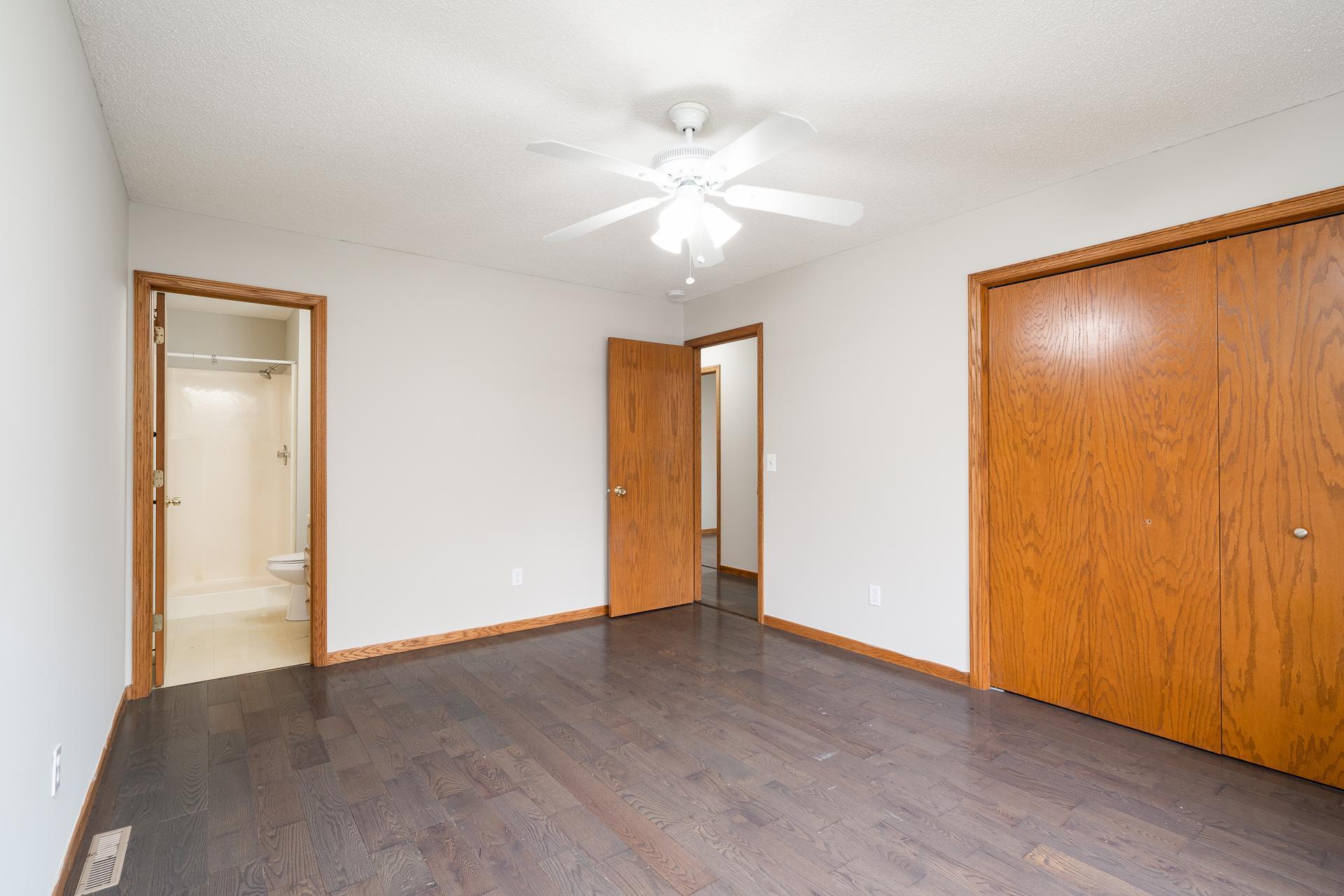 9850 Laguna Circle MLS-26.jpg