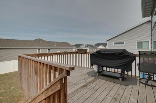 954 28th Avenue W, West Fargo, ND 58078