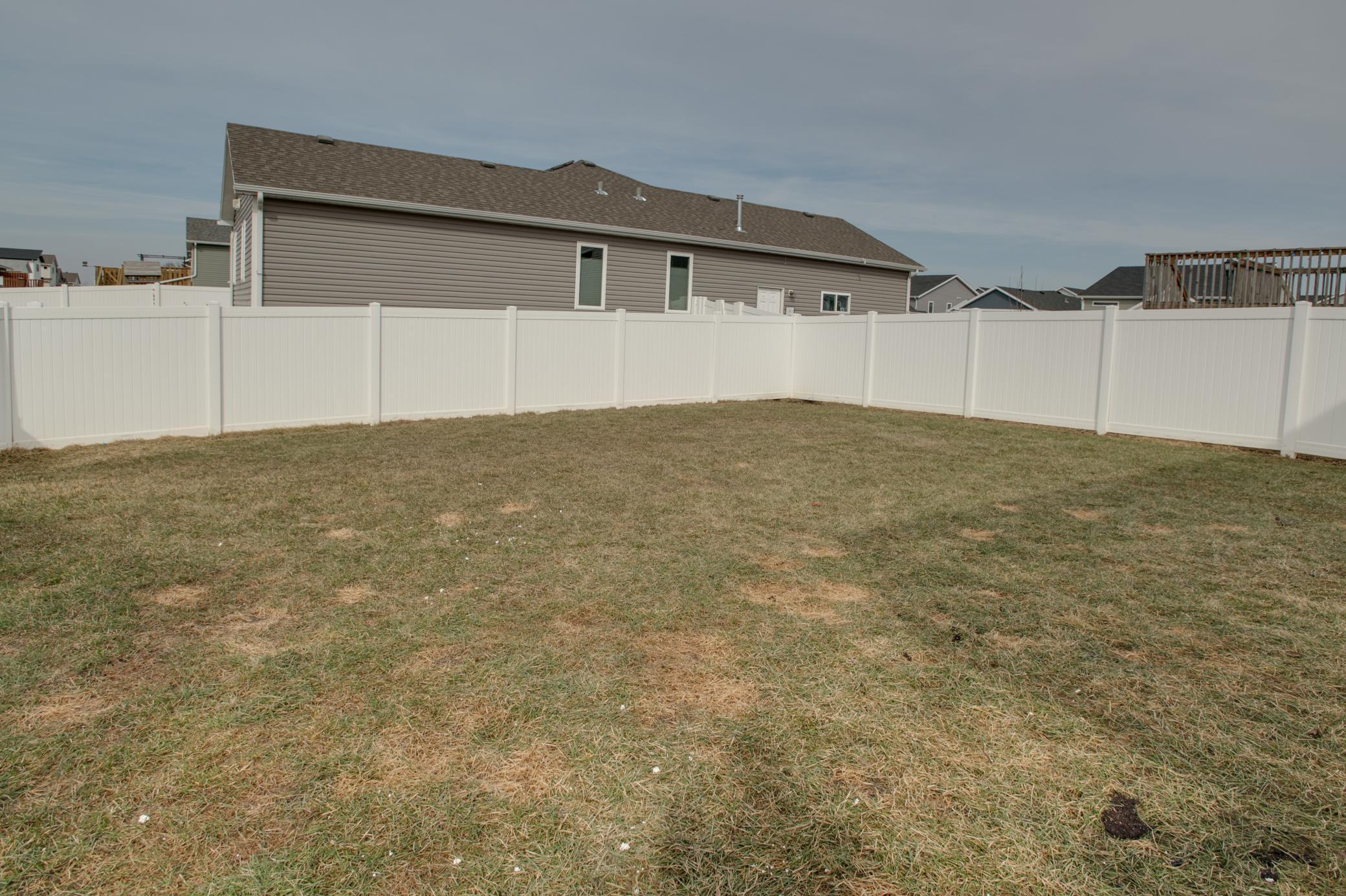 Vinyl Fencing