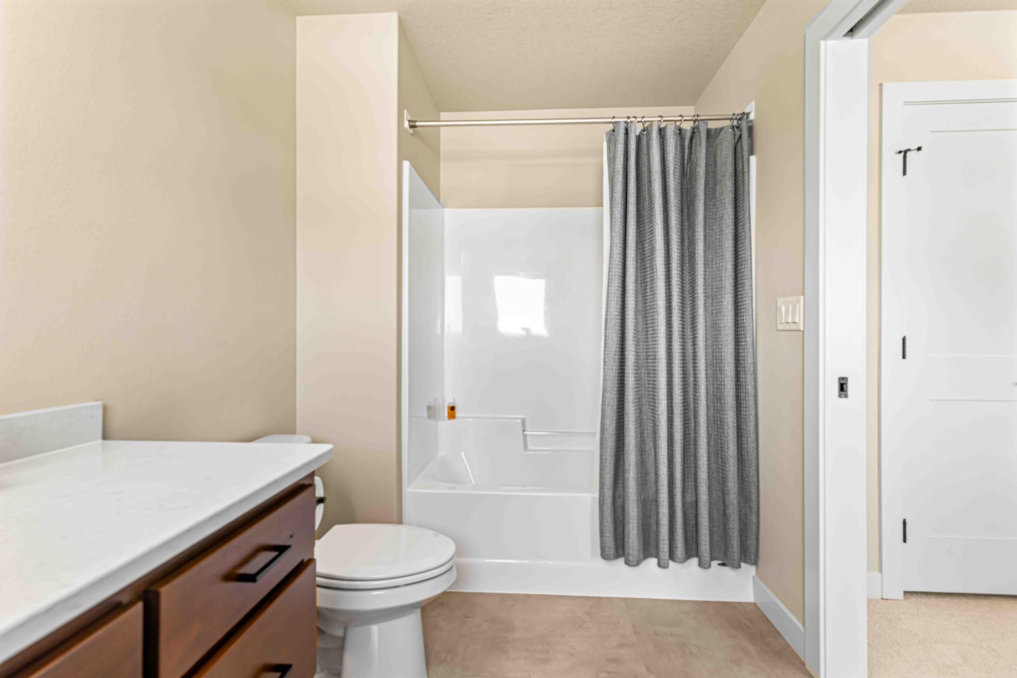 324 25th Ave E WF Finished-40.jpg