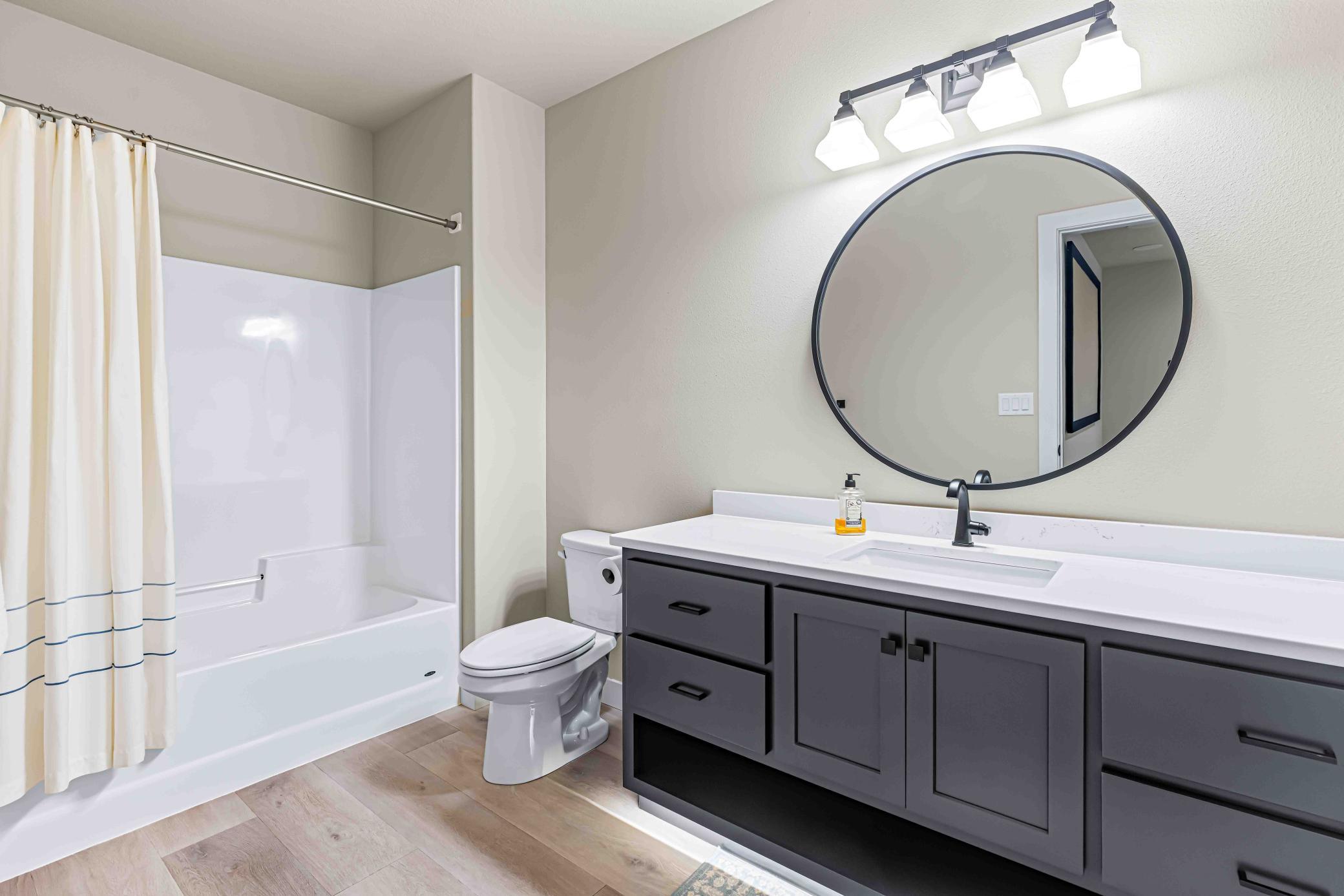 324 25th Ave E WF Finished-54.jpg
