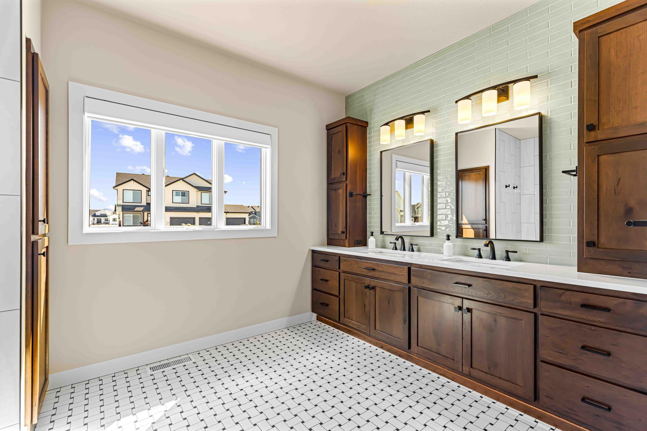 324 25th Ave E WF Finished-33.jpg