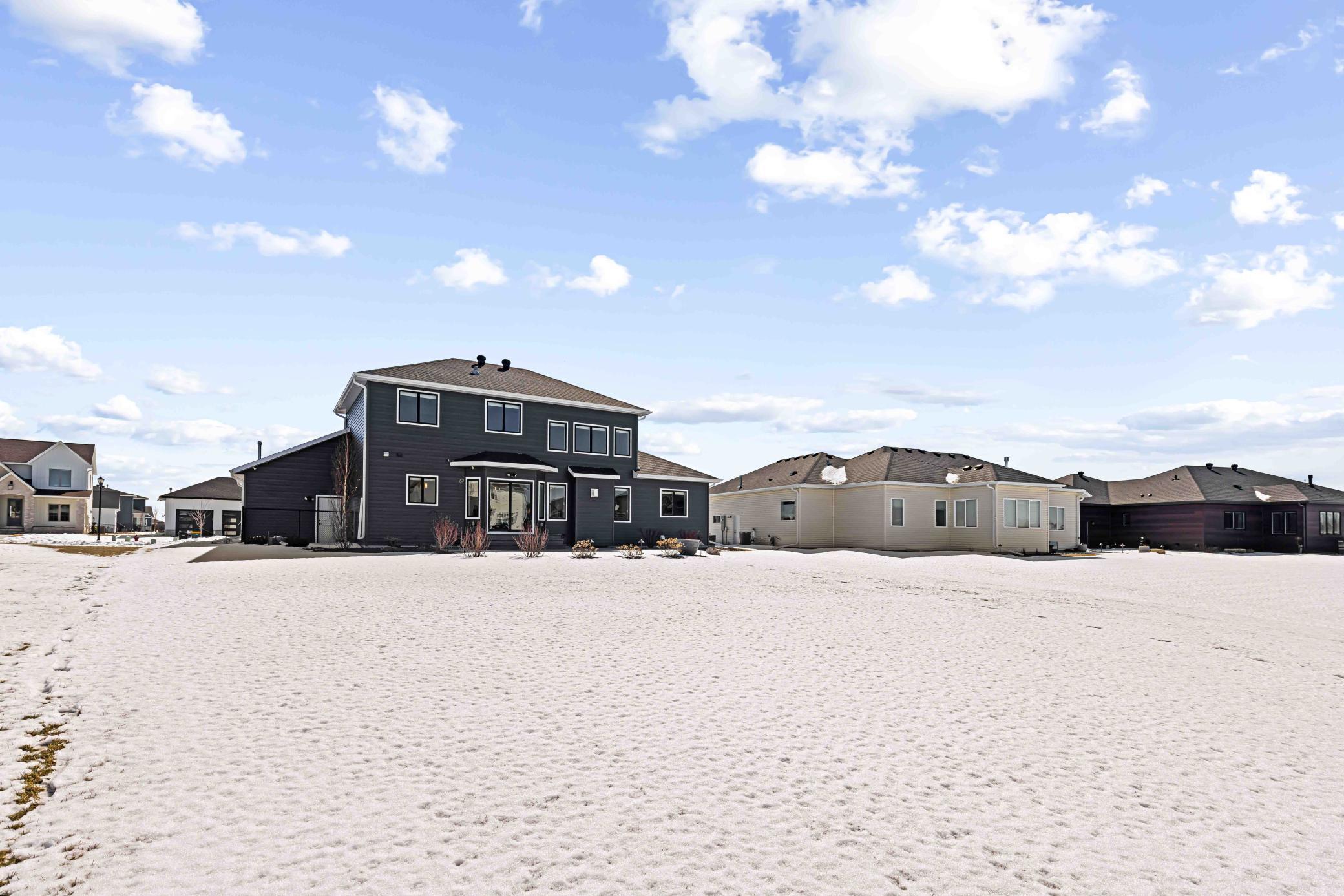 324 25th Ave E WF Finished-4.jpg