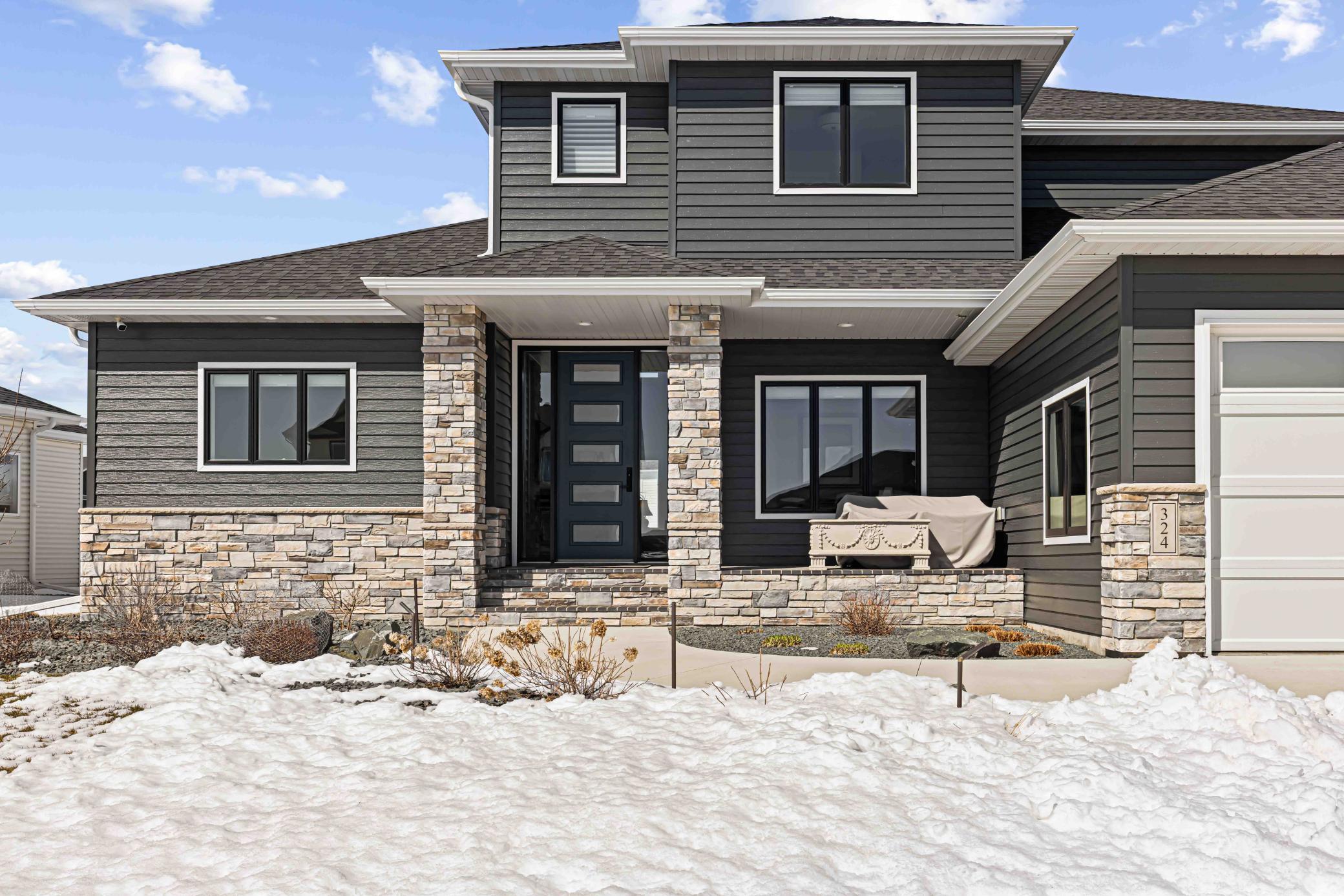 324 25th Ave E WF Finished-3.jpg