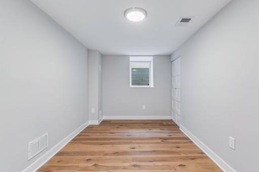 3154 Cleveland Street Northeast 0034.jpg