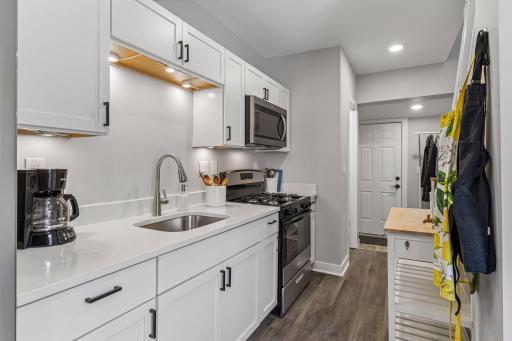 3154 Cleveland Street Northeast 0018.jpg