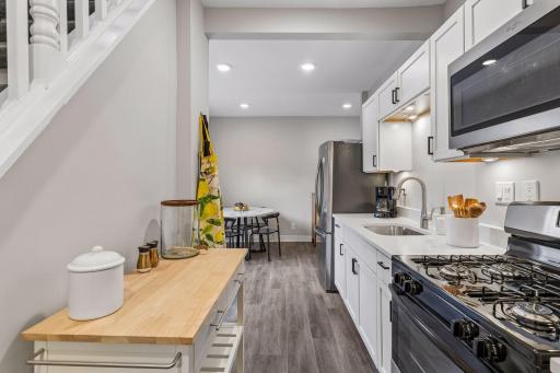 3154 Cleveland Street Northeast 0020.jpg