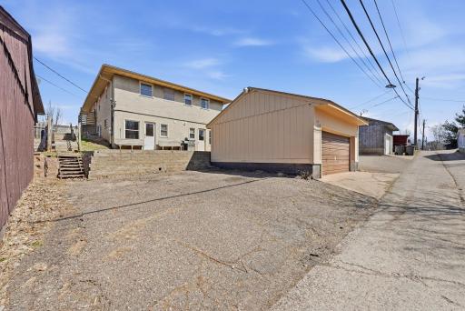 524 37th Avenue NE, Minneapolis, MN 55421