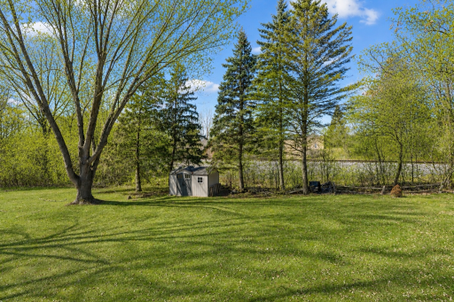 419 Springhill Road, Vadnais Heights, MN 55127