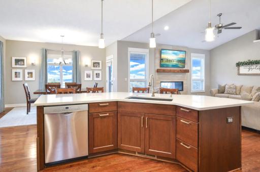 1936 Kerry Drive NE, Rochester, MN 55906