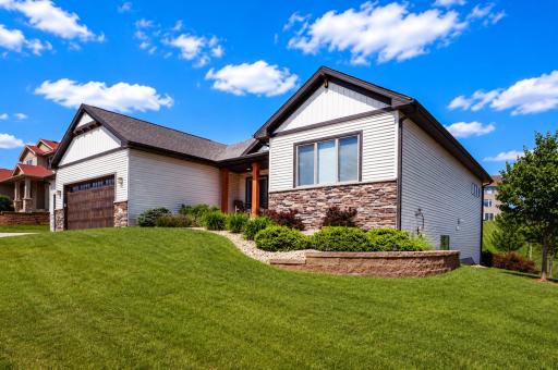 1936 Kerry Drive NE, Rochester, MN 55906