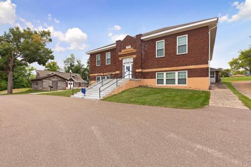 1575 Long Lake Boulevard - Spacecrafting - 0071.jpg