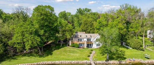 1575 Long Lake Boulevard - Spacecrafting - 0056cr.jpg
