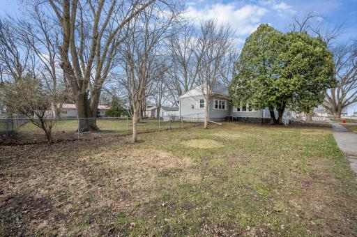 408 1st Avenue W, Swea City, IA 50590