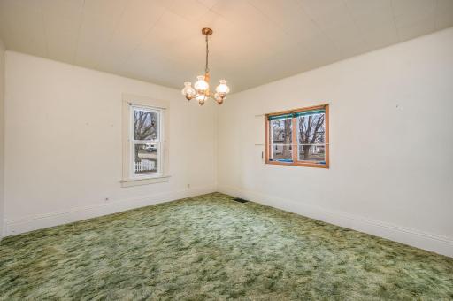 408 1st Avenue W, Swea City, IA 50590